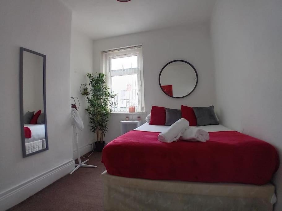 Large Family Home Central Location 3 Double Bedrooms And 1 Single Bedroom Cardiff Eksteriør bilde