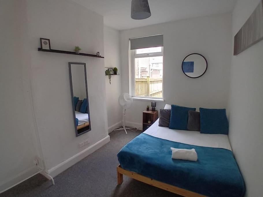Large Family Home Central Location 3 Double Bedrooms And 1 Single Bedroom Cardiff Eksteriør bilde